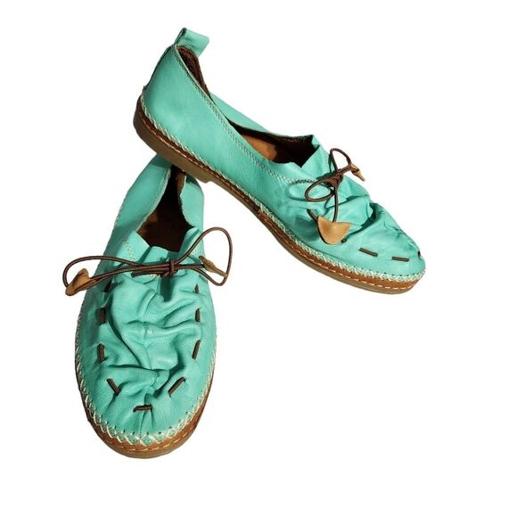 Lemon n Lime Gigi buttery leather mint slip on moc loafers 40 9 - Picture 1 of 6
